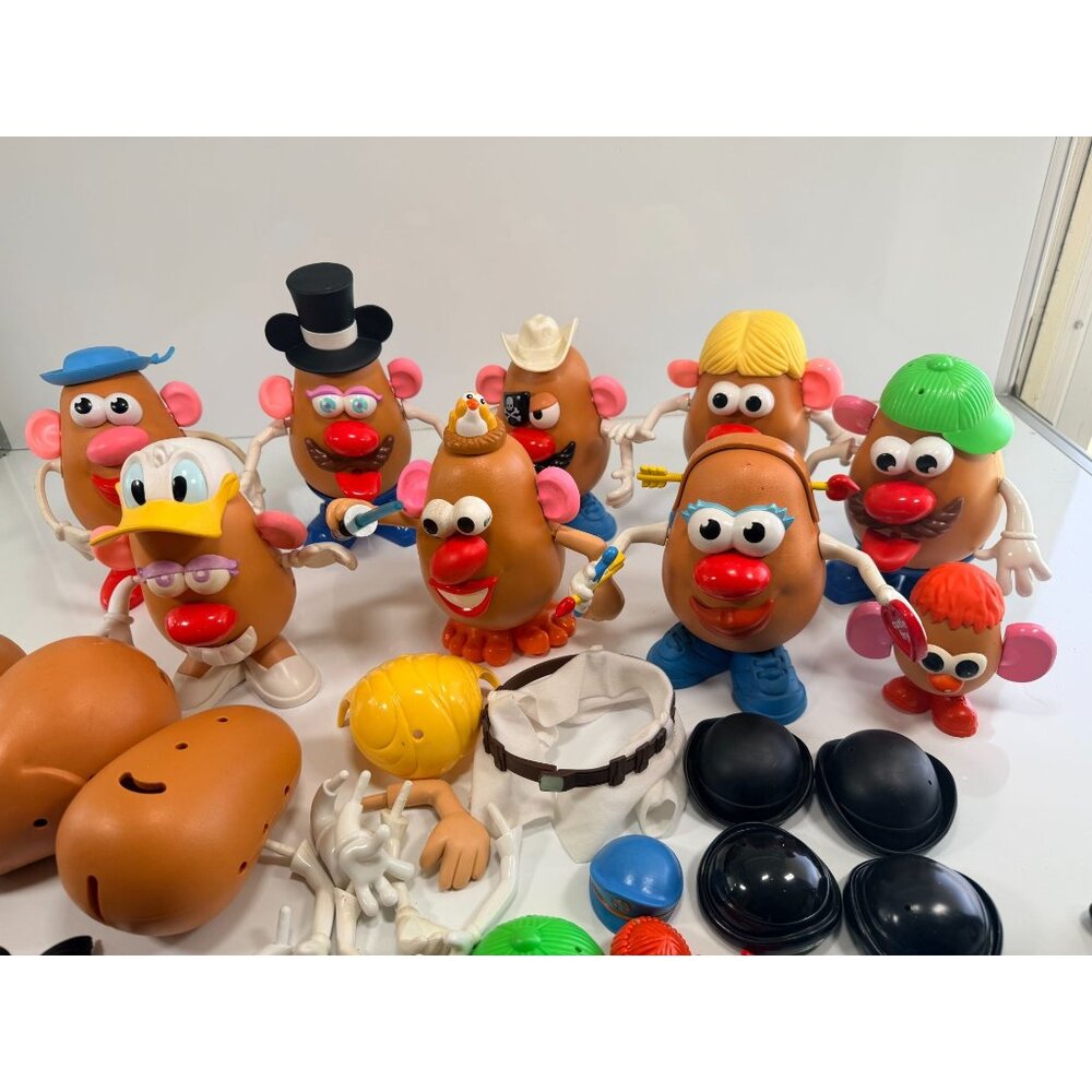 Vintage LARGE Mr. Potato Head Toy Lot Hats Glasses Shoes Arms & Faces 12 Bodies - Picture 11 of 11